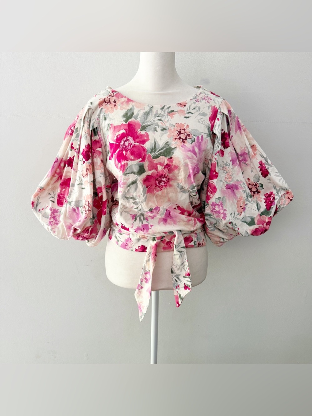 Express Women 100% Cotton Floral Wrap Puff Sleeve Top Large Romantic Cottage